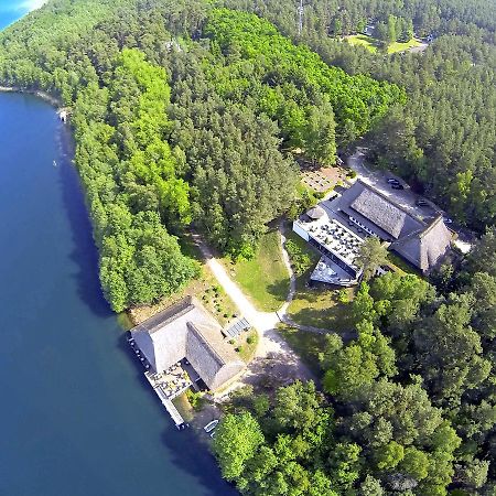 Van Der Valk Naturresort Drewitz Nossentiner Huette 외부 사진