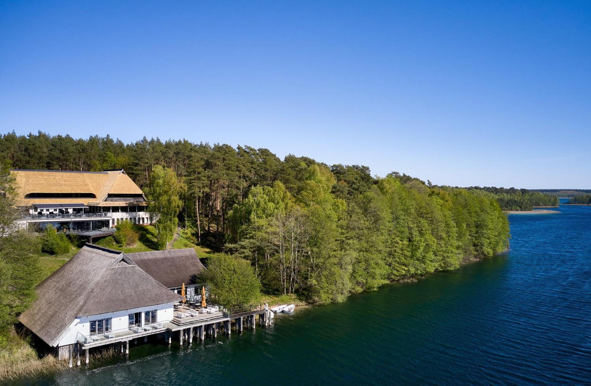 Van Der Valk Naturresort Drewitz Nossentiner Huette 외부 사진