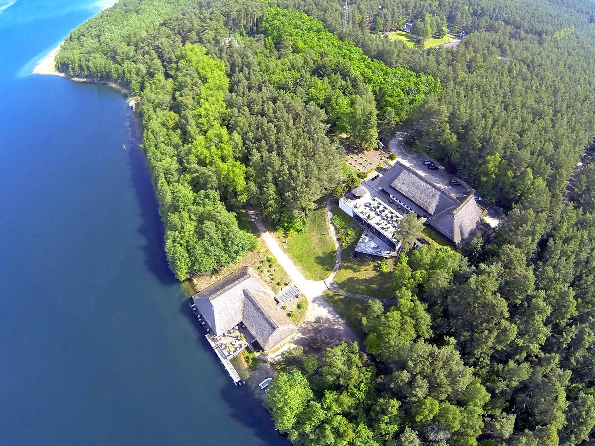 Van Der Valk Naturresort Drewitz Nossentiner Huette 외부 사진
